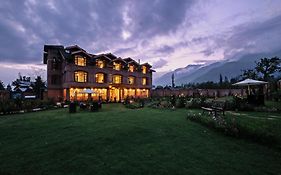 Nadis - A Handcrafted Boutique Hotel